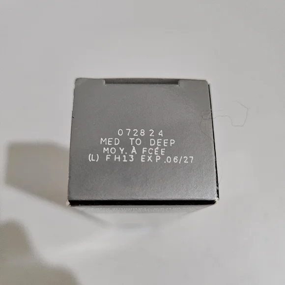 Mary Kay CC Cream SPF 15  COLOR Medium To Deep - Picture 7 of 9